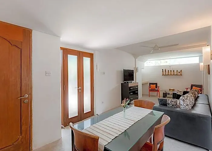 Adua 2-bedroom Luxury Private Pool バリ島