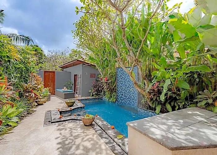 Adua 2-bedroom Luxury Private Pool バリ島